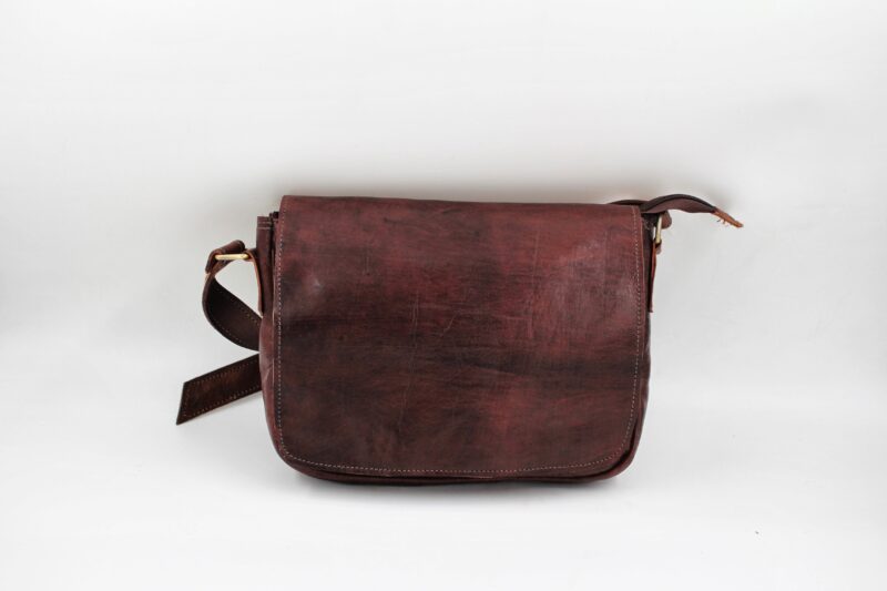 Sacoche en cuir de vachette marron foncé