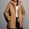 Veste en mouton retourné beige – Image 2
