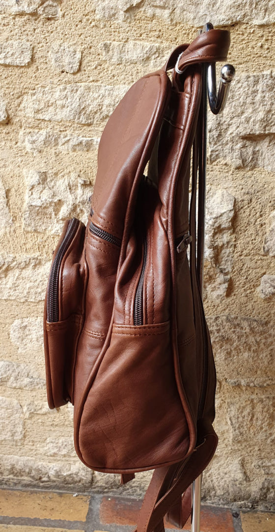 Sac a dos en cuir marron