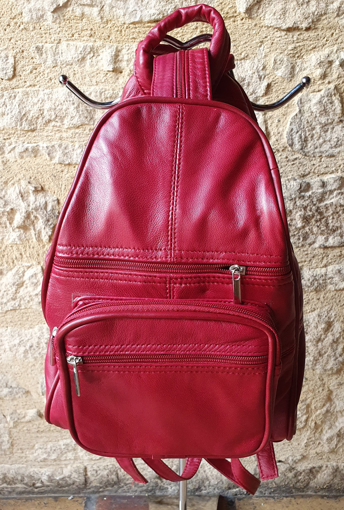 Sac a dos en cuir rouge