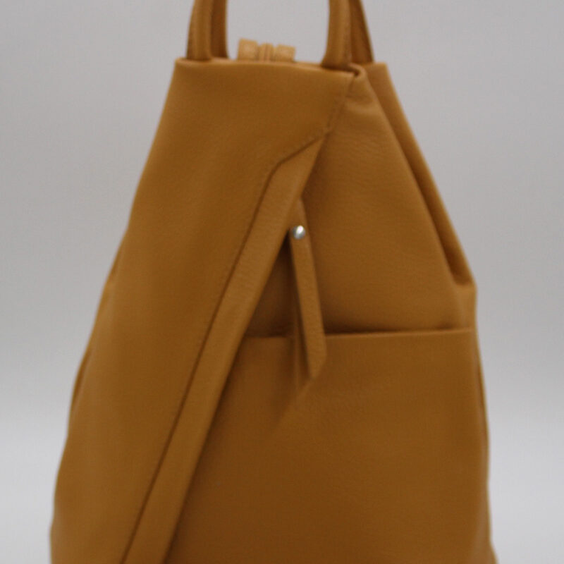 Sac à dos en cuir jaune moutarde