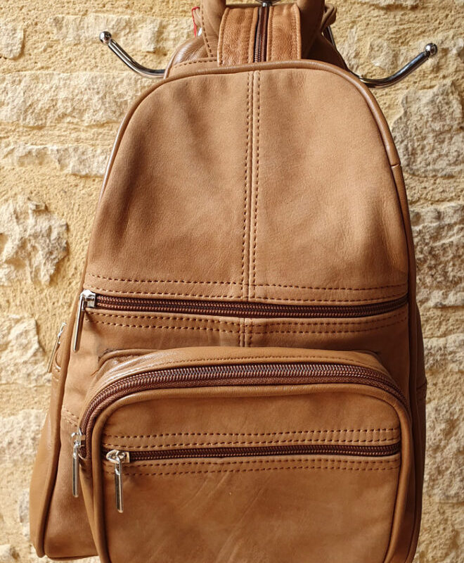 Sac à dos en cuir noisette